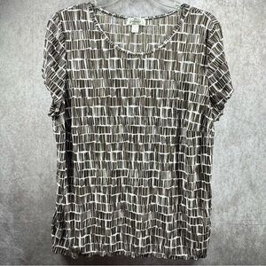 Dressbarn Womens 2X Black and White Pattern SS Blouse Lightweight Scalloped Hem‎